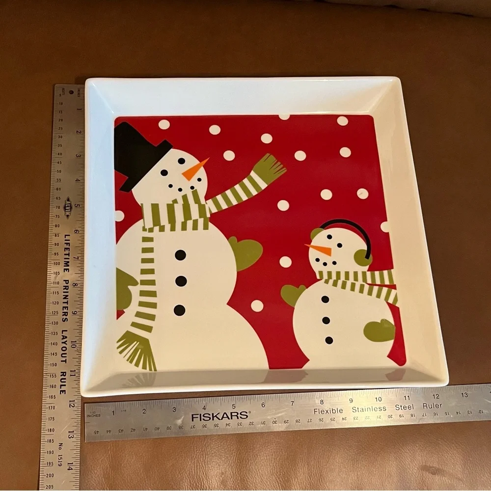 Crate and Barrel Snowman 12” Platter